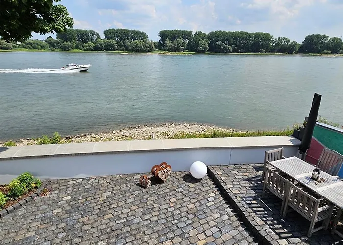 Ihr Ausblick - Charmantes In Rheinlage - Rheinperle * Wesseling